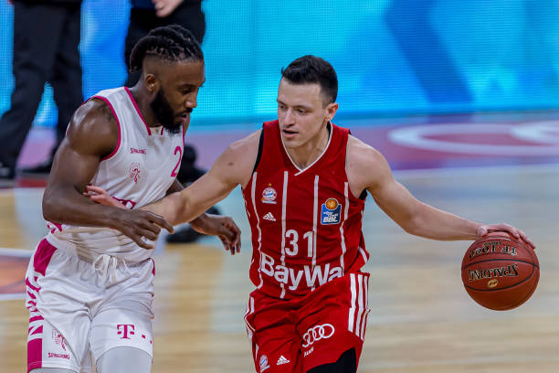 他在竞争激 他在竞争激